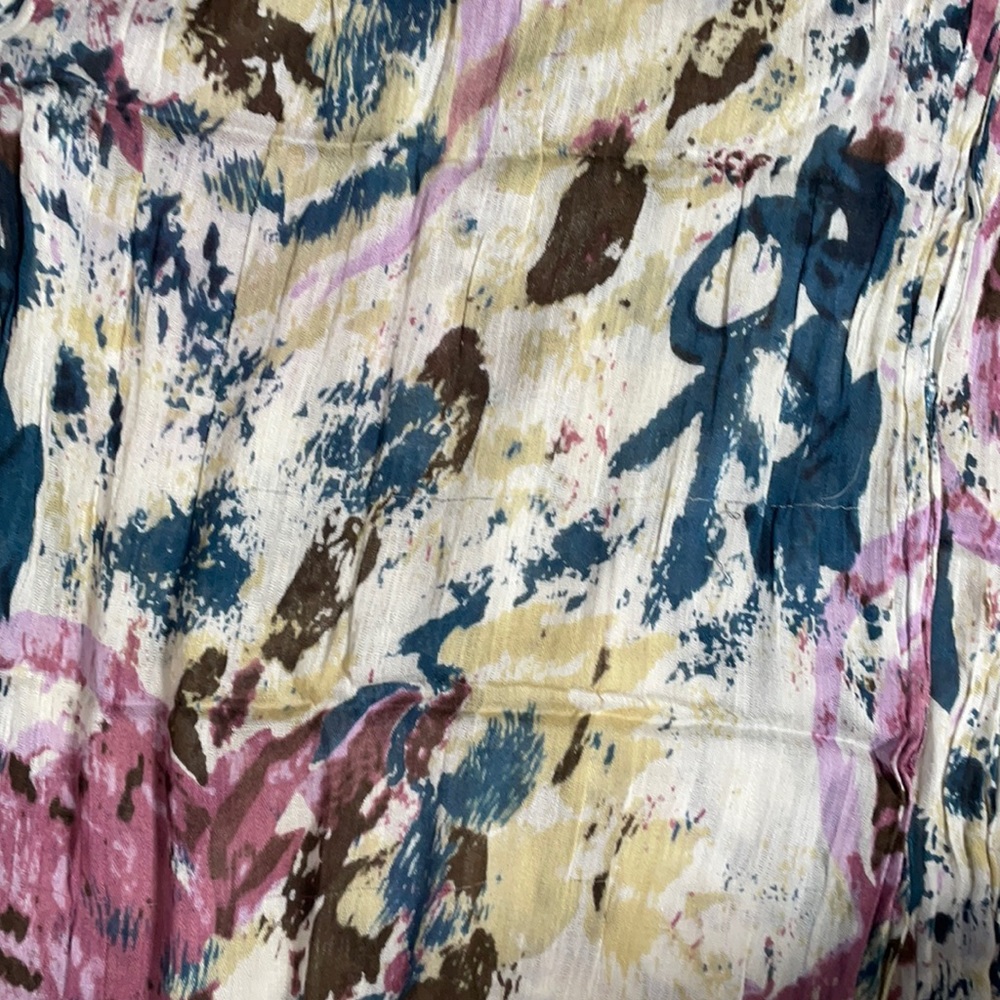Woman’s fashion patterned scarf